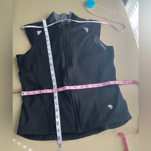 Mountain HardWear Vest - Picture 6 of 13
